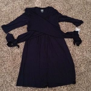 Navy maternity dress